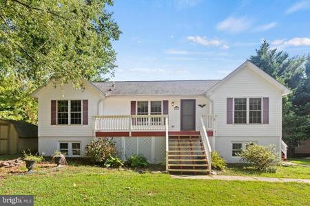403 CHESTNUT DRIVE
