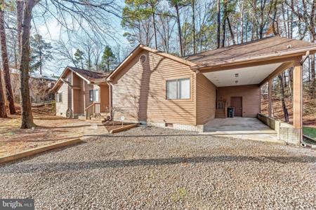 11521 TOMAHAWK TRAIL