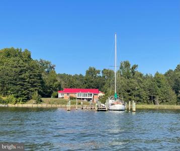 404 WOODBROOK DRIVE