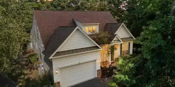 10 ANNAPOLIS COURT