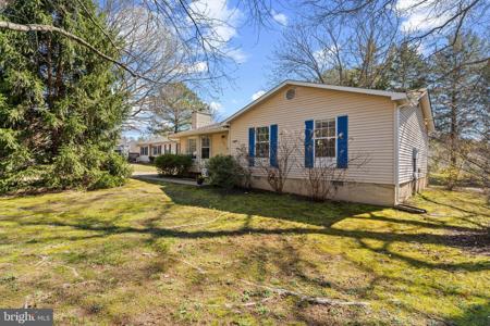 230 CEDAR AVENUE