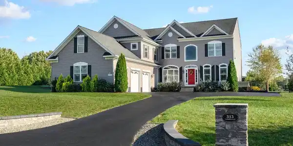 315 NOTTINGHAM LANE