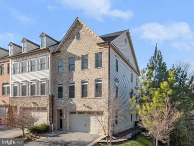 220 TREYBURN WAY