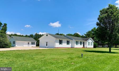 5701 GOOSE FEATHER LANE