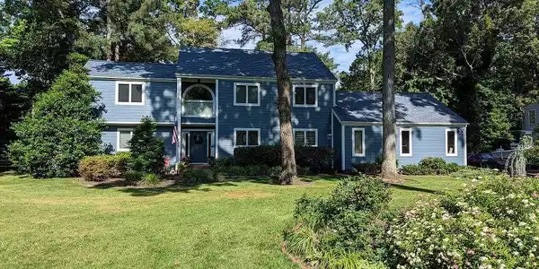 335 PROSPECT BAY DRIVE