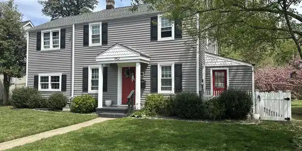 952 CHESAPEAKE DRIVE