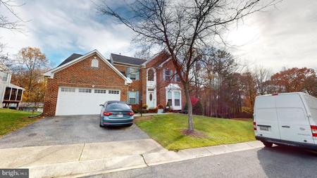 213 FOXRIDGE COURT