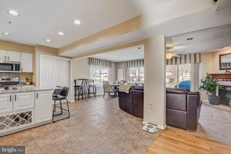 45A QUEEN NEVA COURT