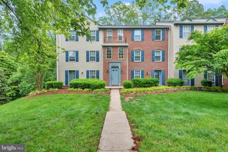 632 NEWBRIDGE COURT