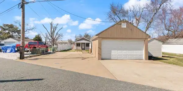 7512 BATTLE GROVE CIRCLE
