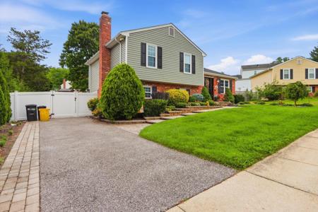 433 HAVEN HOLME COURT