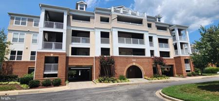 534 OYSTER BAY PLACE