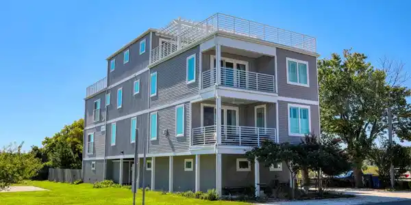 205 SAVANNAH ROAD