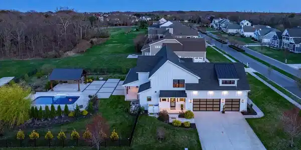 30921 STALLION LANE