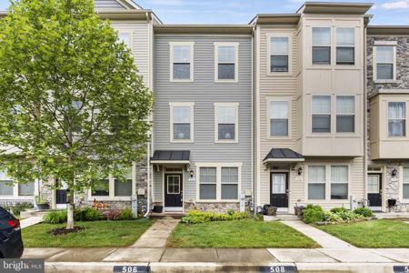 508 PEBBLEBROOK LANE