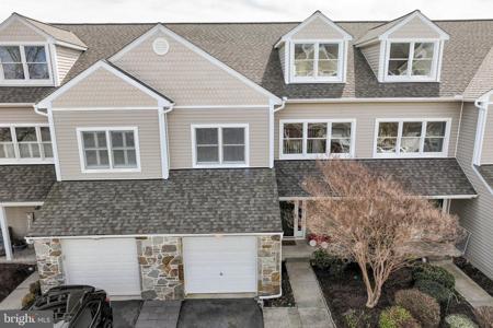 405 WIDGEON WAY