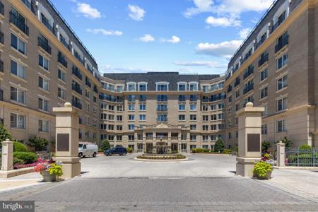 5 PARK PLACE