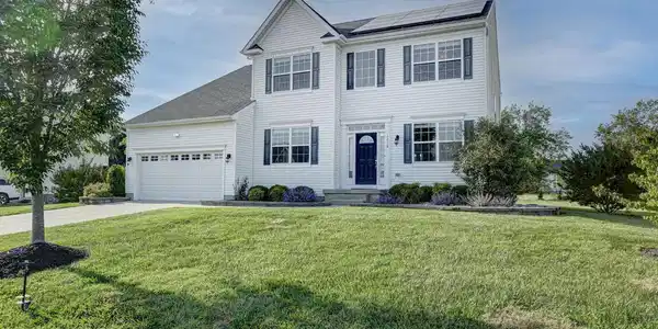 1218 PIMPERNELL PATH