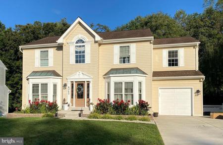 4327 FOXGLOVE COURT