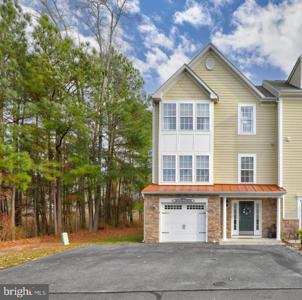 26 DOCKSIDE DRIVE