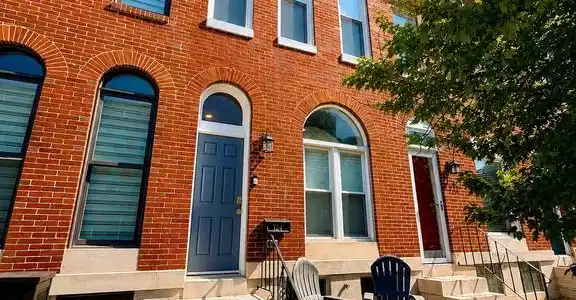 124 FORT AVENUE