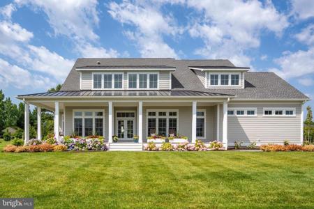 33279 HORSESHOE COURT