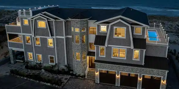 57 LONG BEACH BLVD