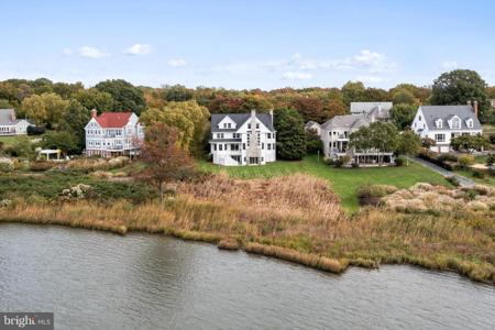 3304 HIDDEN RIVER VIEW ROAD