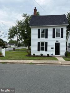 425 HENRY STREET