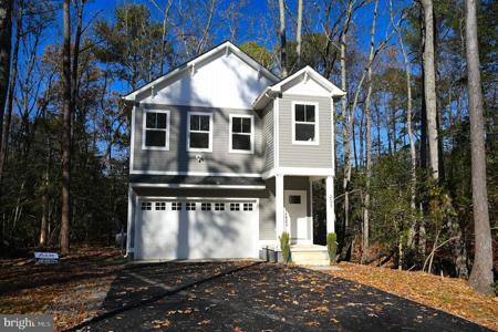 203 SHOREWOOD DRIVE