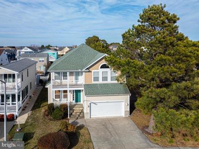 702 LOOP ROAD
