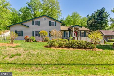1530 SIXES ROAD