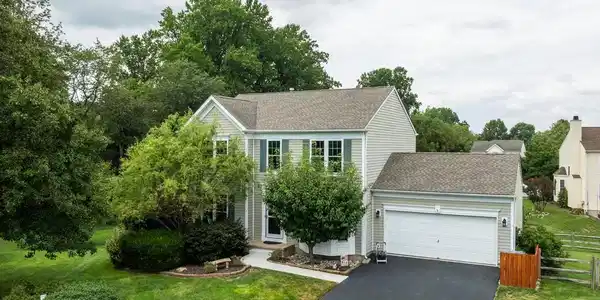 14 KINGFISHER COURT