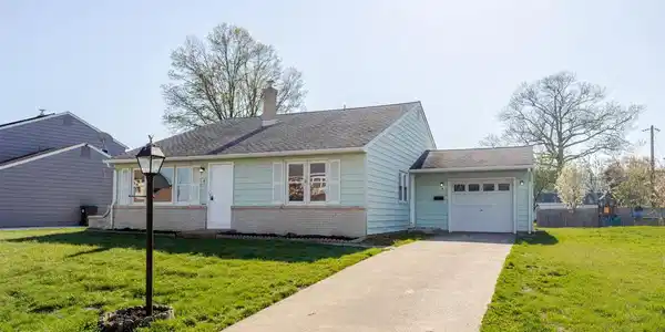 6 YEATES DRIVE