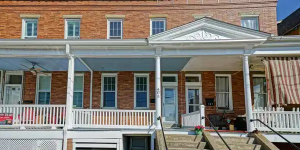 405 SAVANNAH ROAD