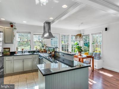 11 BEECHWOOD ROAD