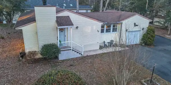 15 BRANDYWINE DRIVE