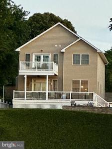 7588 BEACH DRIVE