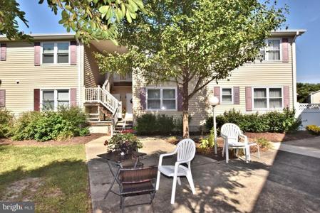 33672 BRIAR COURT