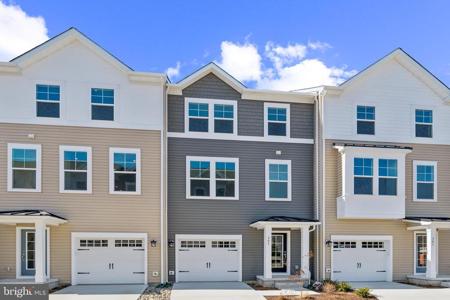 309 RIVERSIDE LANE