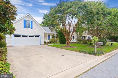 305 SEAGULL DRIVE