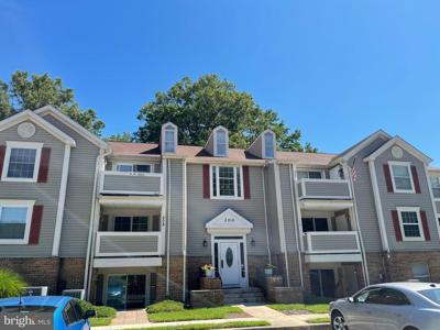 204 LONG COVE LANE