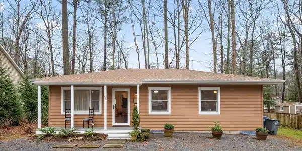 40 HARPOON ROAD