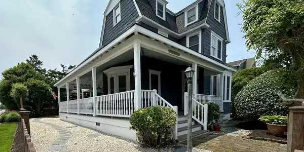 310 ATLANTIC AVENUE