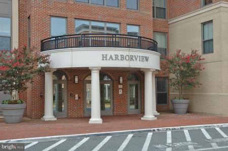 485 HARBOR SIDE STREET