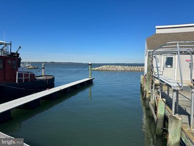 43 MARINA VIEW COURT