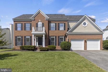 8238 HORTONIA POINT DRIVE