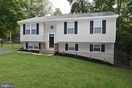 1023 RIMROCK ROAD