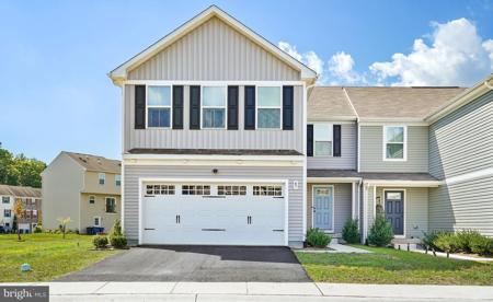 47 OLIVE WAY