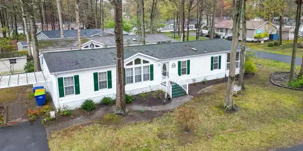 26496 LAUNCH COVE